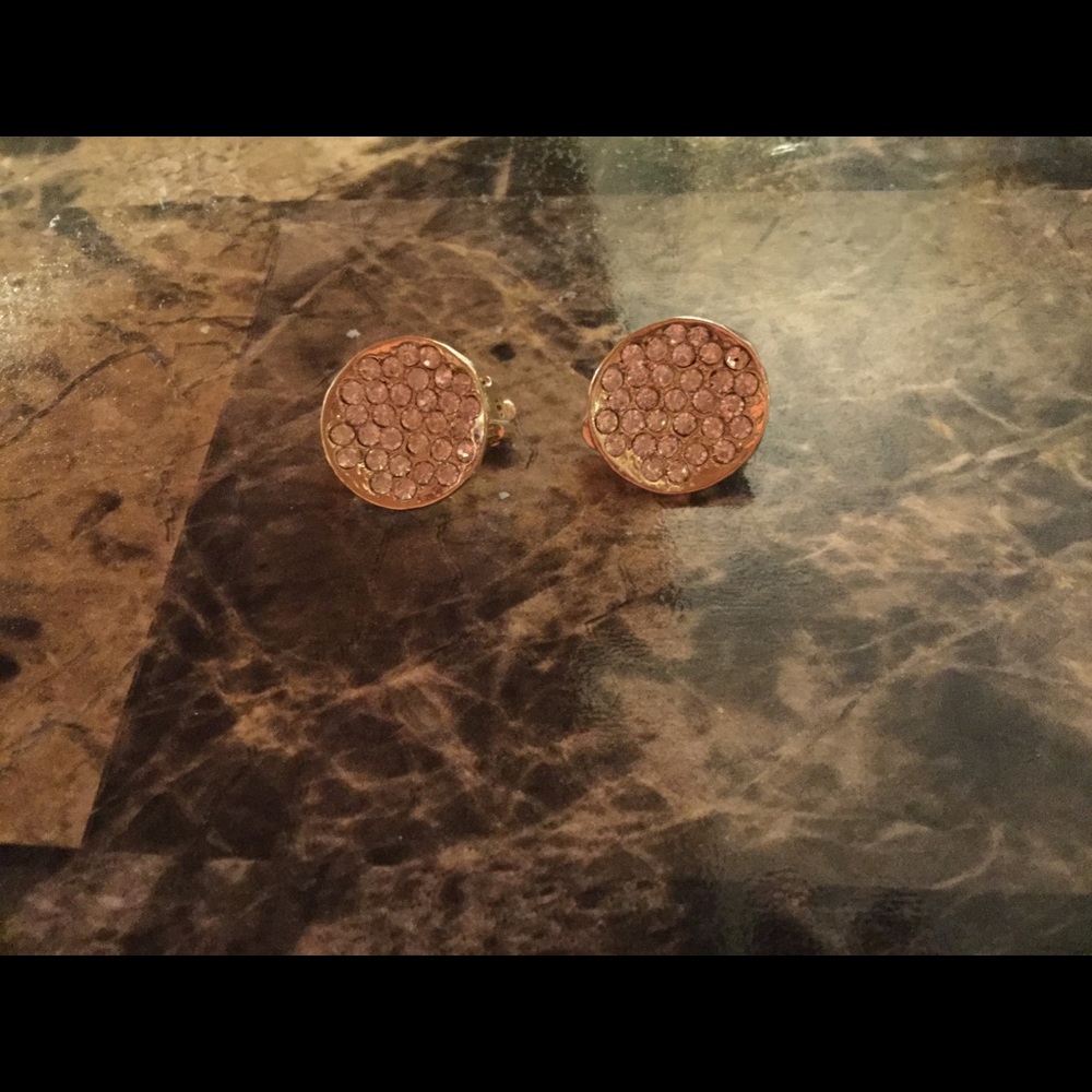 Clip style cz studs